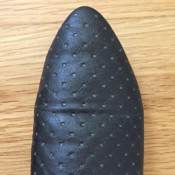 Moroccan Black Shoes 7-7.5 - Picture 3 of 4